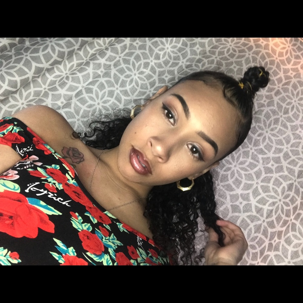 Meet your Posher, Diyani